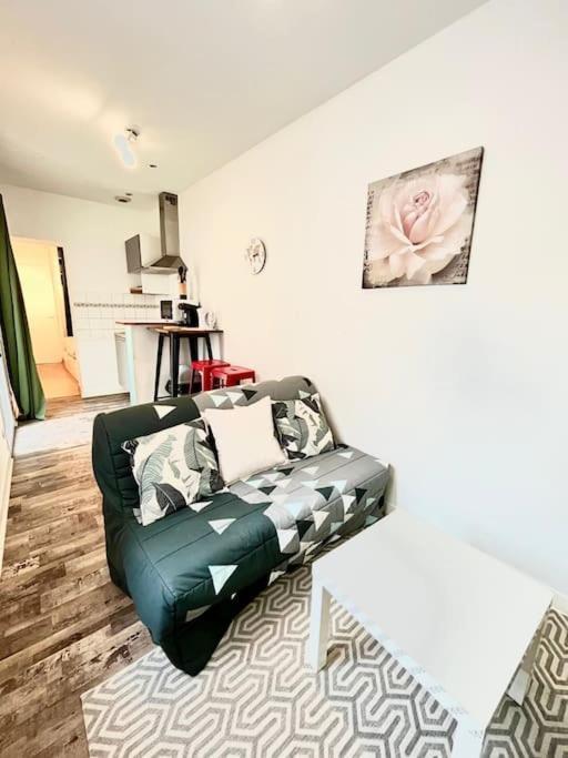 New York - Appartement A Reims Exterior foto